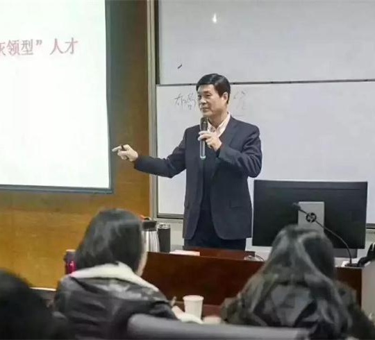 【博海課堂】目標指引方向，規劃引領未來——記劉紅松教授《企業轉型與發展新路徑》課程