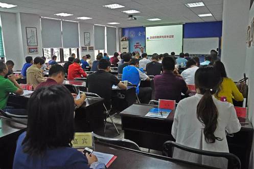【課后分享】博海國濟商學院于寶剛教授為云南大學總裁29、30班講授《企業投融資與資本運營》課程405.jpg