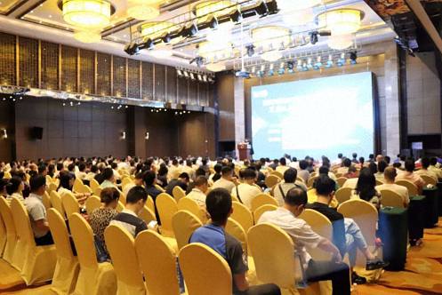 【高管論壇】博海國濟商學院重慶分院暨重慶大學第三十四屆“嘉陵江”高管公開課走進兩江新區！563.jpg