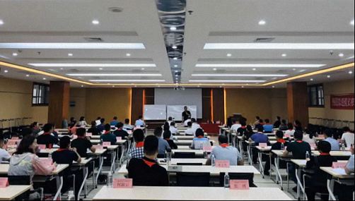 以道御術—西交大繼教院高級工商管理CEO研修班《國學智慧與現代管理》課程紀實208.jpg