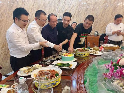參觀房地產評估與經紀會長單位——贛州教學點總裁22班師生走進鼎信房地產869.jpg