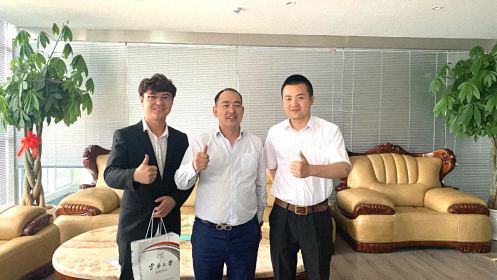 【企業走訪】——走訪云南分院總裁17班學員企業昆明開勇汽車維修有限公司0.jpg