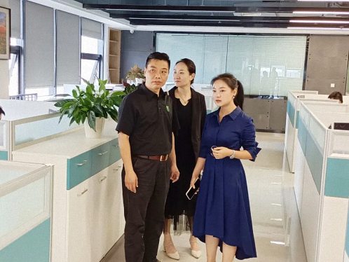 【企業走訪】——走訪云南分院總裁35班學員企業昆明鼎承科技有限公司547.jpg