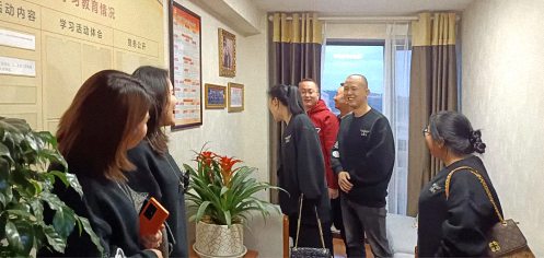 云南分院新商界高級管理研修35班班級活動——分享健康，傳遞快樂798.jpg