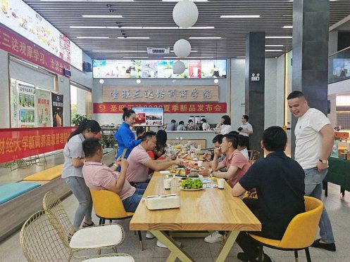 贛州新商界23班學員開業慶典和企業走訪528.jpg