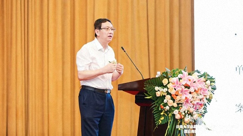 新商界 新跨越 新起航丨云南大學總裁班校友共話百年校慶聯誼會暨云南新商界第48屆高管論壇圓滿結束！1416.jpg