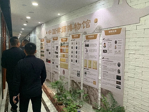 【企業走訪】——江西新商界83班琚冰同學所在單位江西瀛洪仁律師事務所733.jpg