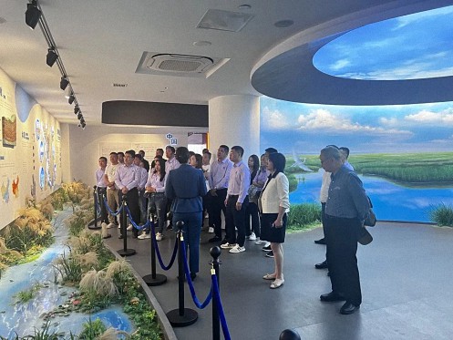 【企業走訪】——贛州新商界企業家前往江蘇洋河股份學習考察1389.jpg