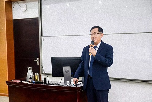 【教學預告】江西新商界高級管理研修班5月26日-28日翟新兵教授《戰略性人力資源管理》課程224.jpg
