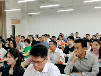 【課程回顧】湖北分院4月27日潘誠教授《民營企業逆境突圍與轉型創新》