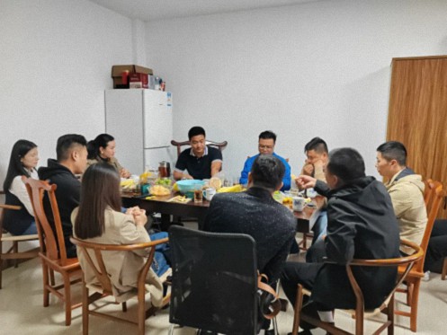 【企業走訪】——贛州新商界27班集體走訪華匯工程設計和南芳律師事務所 410.jpg