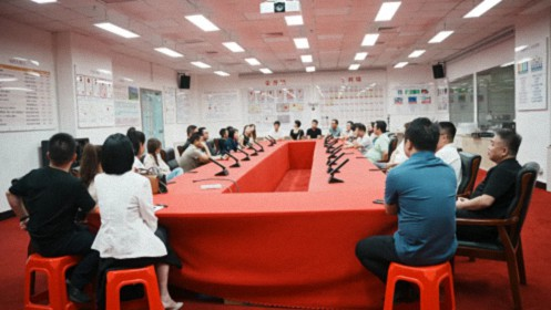 【企業走訪】——江西新商界91班張寧同學所在企業江西金黃光科技集團有限責任公司429.png
