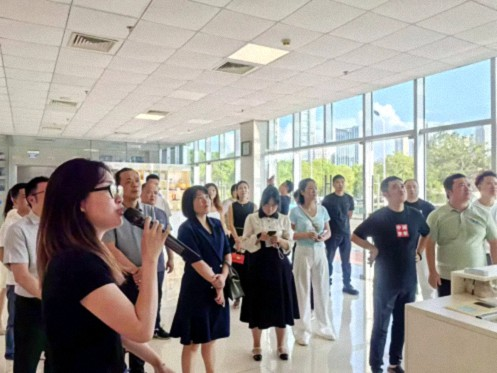 【企業走訪】——江西新商界91班張寧同學所在企業江西金黃光科技集團有限責任公司592.png